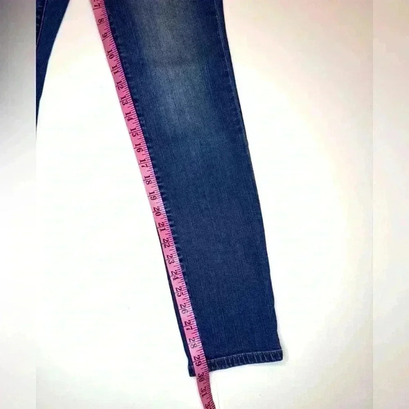 Torrid Women’s Premium Stretch Skinny Jeans Size - 10R - Picture 4 of 13